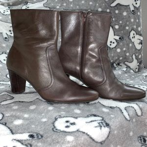 Leather Booties Brown Sz 8-1/2 GUC